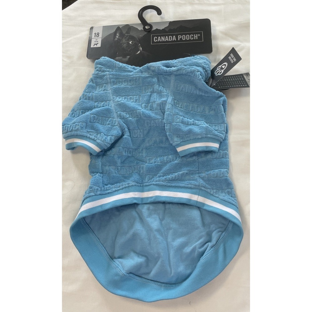 NWT Canada Pooch Beach Bum Dog Towel Hoodie Size 18 (18" Back/25-33lb dog)